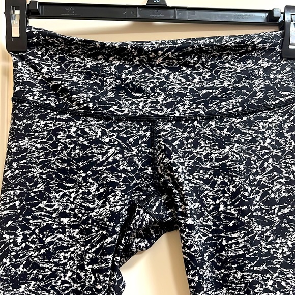 Lululemon Leggings - Picture 2 of 5